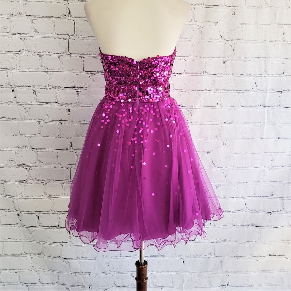 LAST ONE! NWT NOX NARIANNA Magenta Strapless Dress - Picture 7 of 8